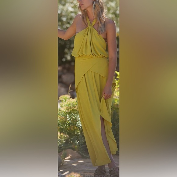 green emerald velvet dress Golden Days Ahead Maxi